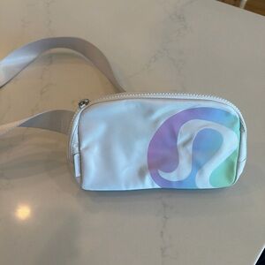 lululemon athletica gray with multicolor belt bag